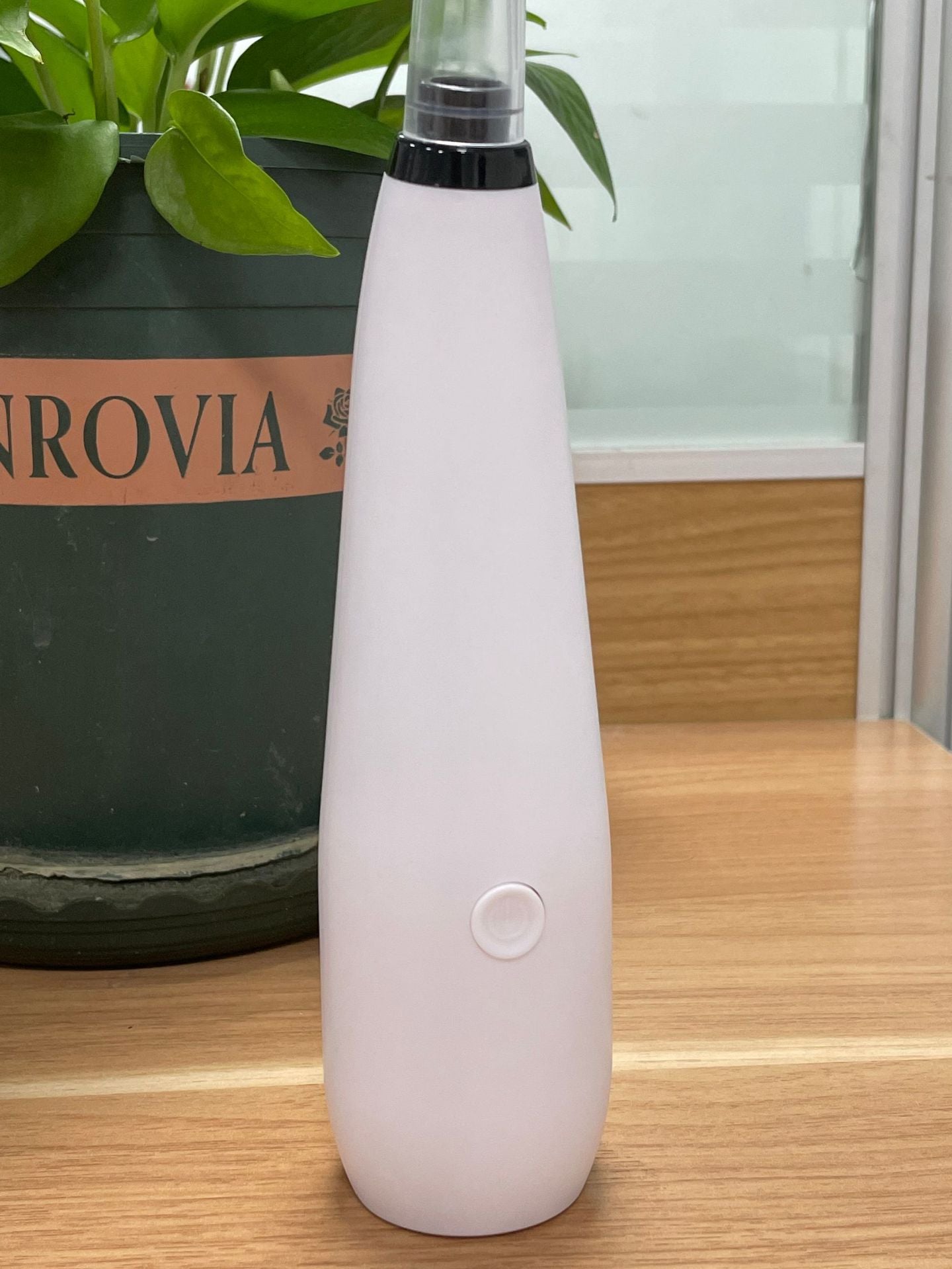 Men's And Women's Electric Pore Cleanser Instrument